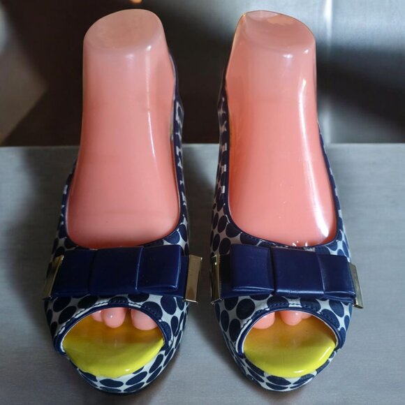 NEW POETIC LICENCE ( 8 ) MAD MONEY Polka Dot Peep Toe Wedge Sandals - Picture 7 of 11